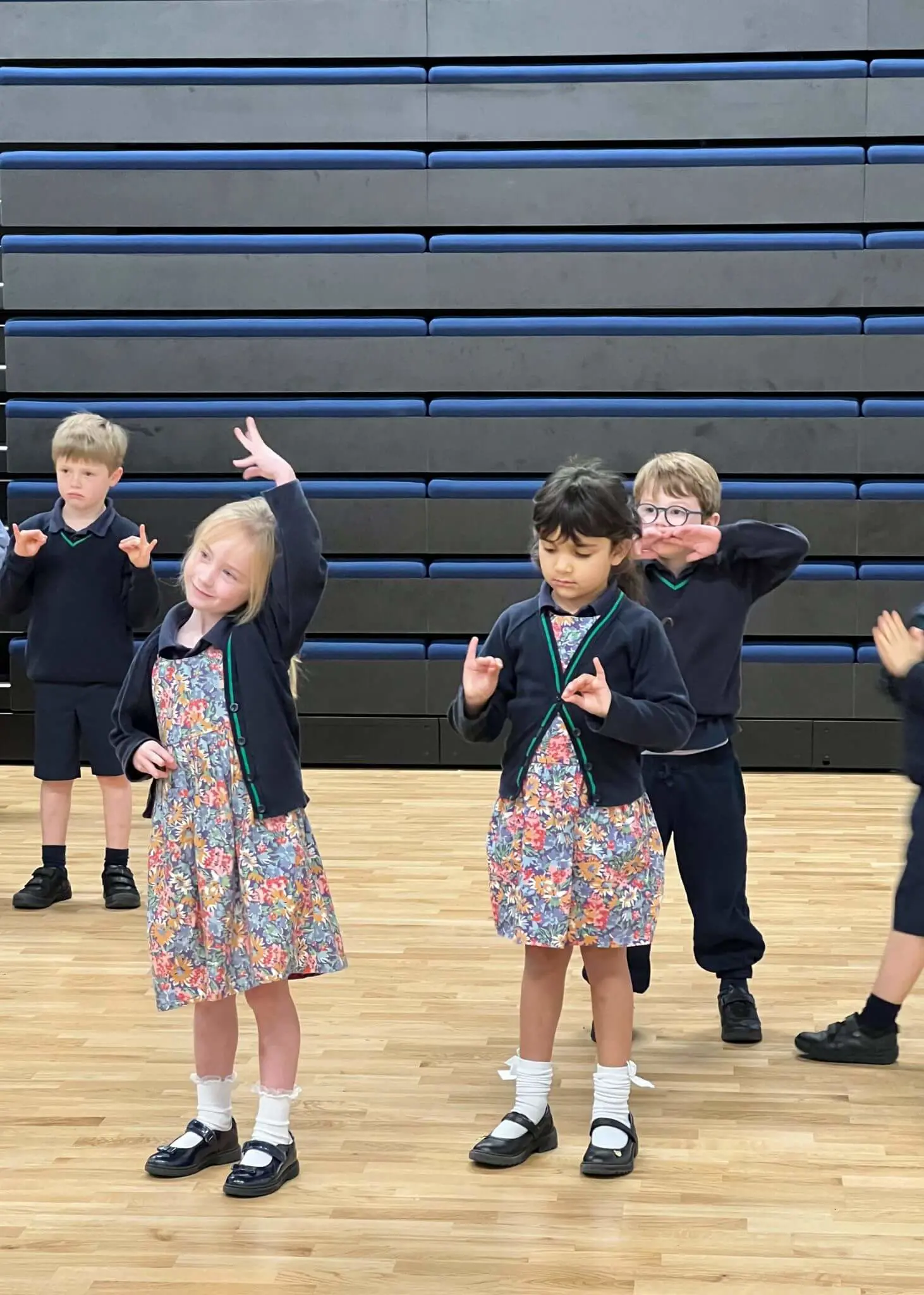Pupils enjoyed a fantastic Diwali celebration with two talented dancers | Ibstock Place School, Roehampton, Private School Near Richmond, Barnes, Putney, Kingston, & Wandsworth 