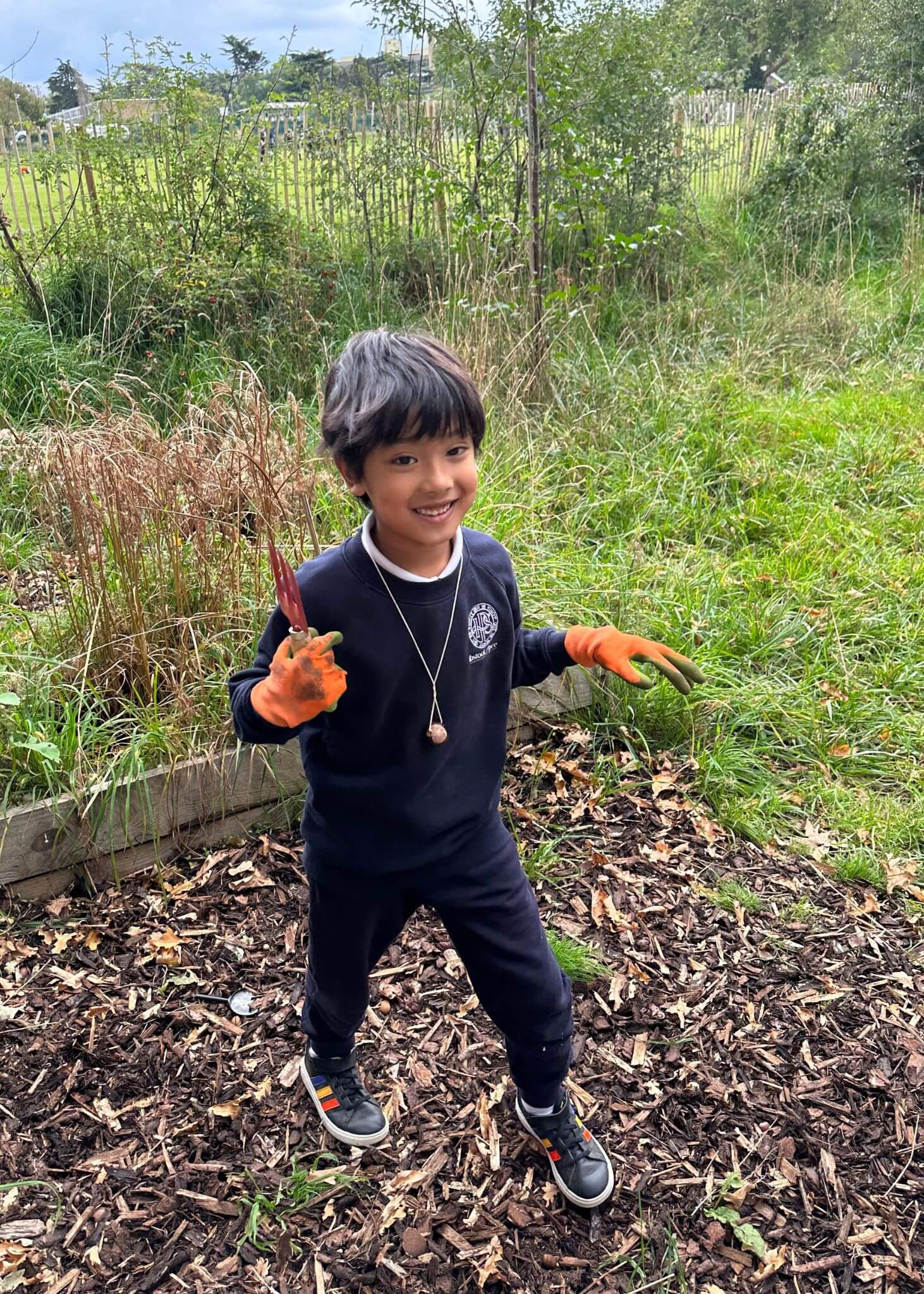 Pupils enjoyed their forest school lessons about conkers. | Ibstock Place  | Ibstock Place School, Roehampton, Private School Near Richmond, Barnes, Putney, Kingston, & Wandsworth 