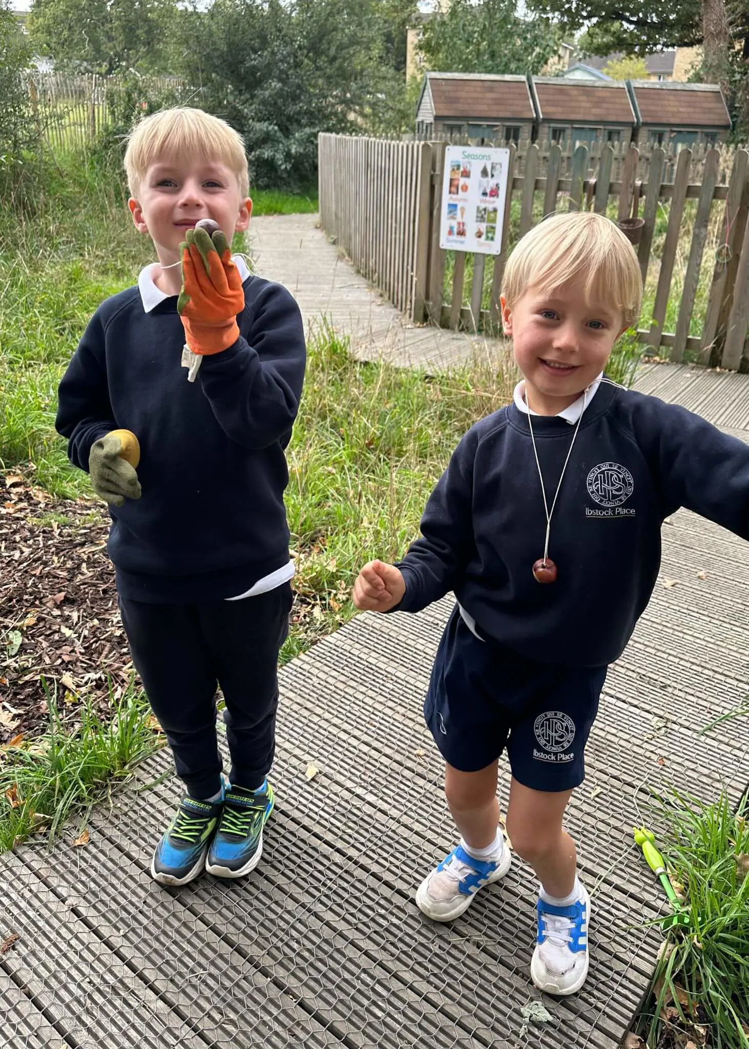 Pupils enjoyed their forest school lessons about conkers. | Ibstock Place  | Ibstock Place School, Roehampton, Private School Near Richmond, Barnes, Putney, Kingston, & Wandsworth 