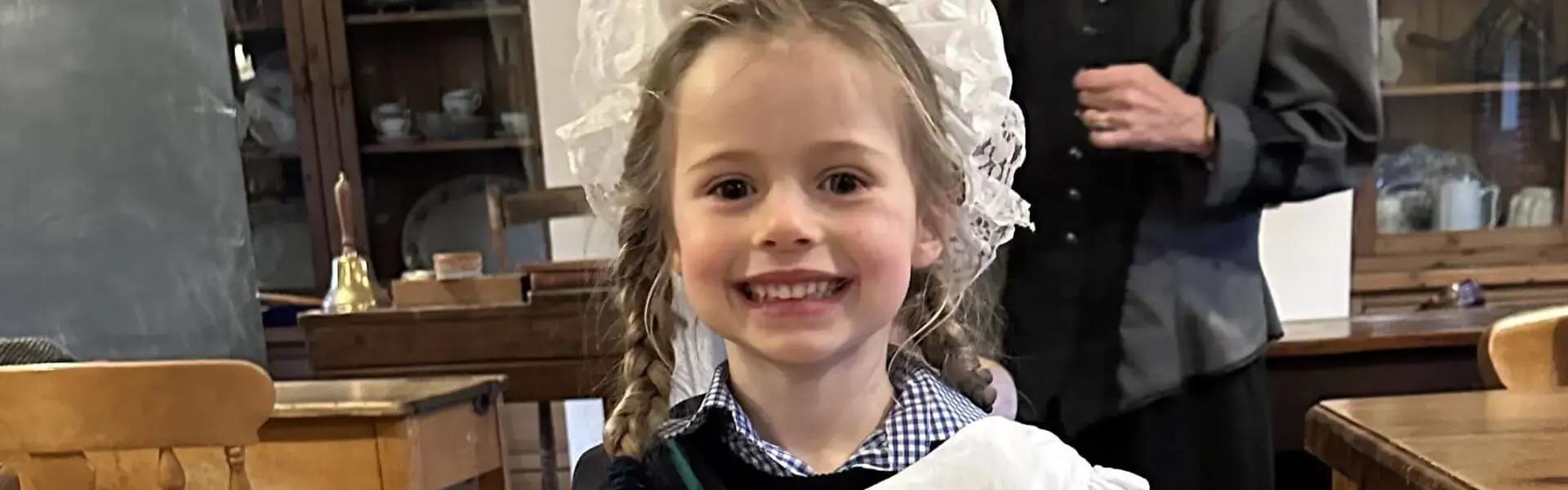 Kindergarten visited Holly Lodge and travelled back in time to the Victorian Era. | Ibstock Place School, Roehampton, Private School Near Richmond, Barnes, Putney, Kingston, & Wandsworth 