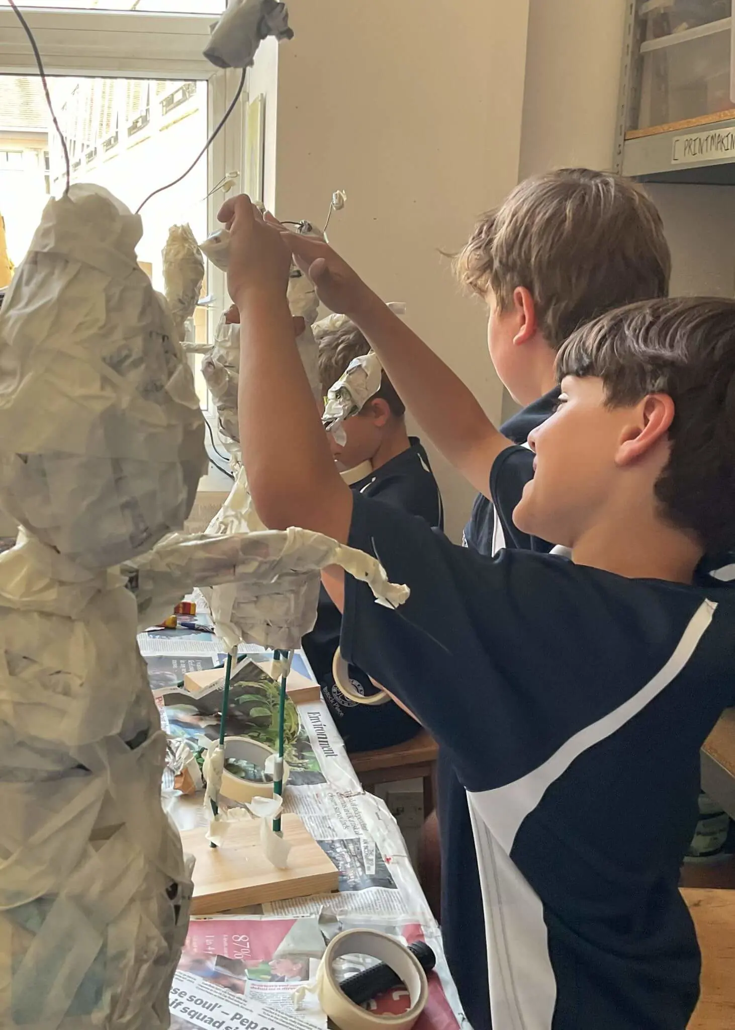 P5FC have been preparing for the Art Show with their workshop with Arty Party | Ibstock Place School, Roehampton, Private School Near Richmond, Barnes, Putney, Kingston, & Wandsworth 