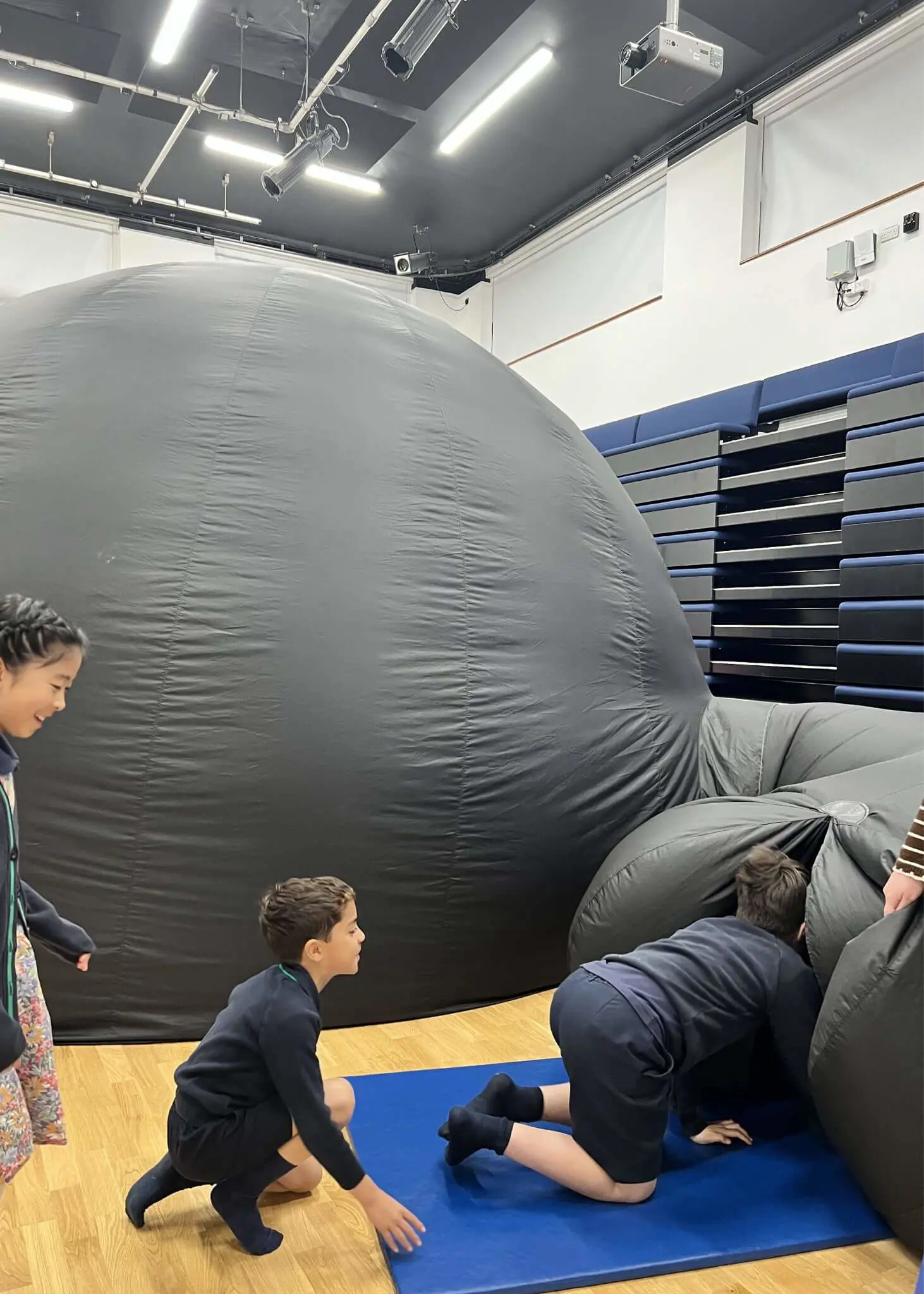 Prep 3 had a wonderful experience today in the Explorer Dome. | Ibstock Place School, Roehampton, Private School Near Richmond, Barnes, Putney, Kingston, & Wandsworth 