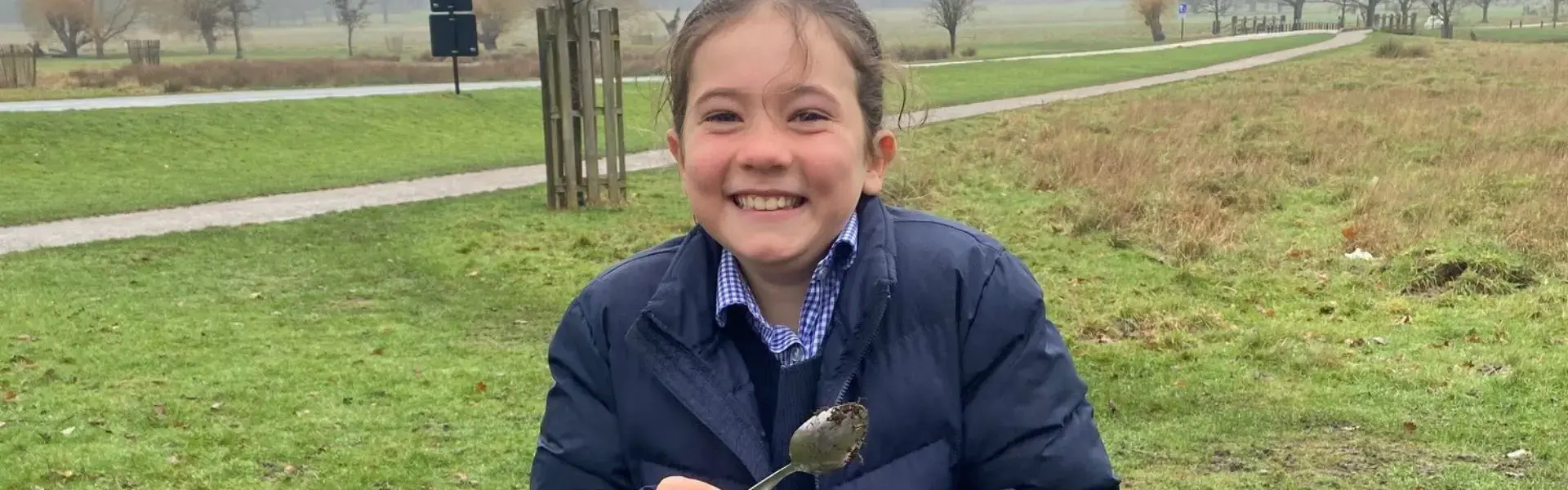  Prep 4W learns about soil layers through fieldwork in Richmond Park! | Ibstock Place School, Roehampton, Private School Near Richmond, Barnes, Putney, Kingston, & Wandsworth 
