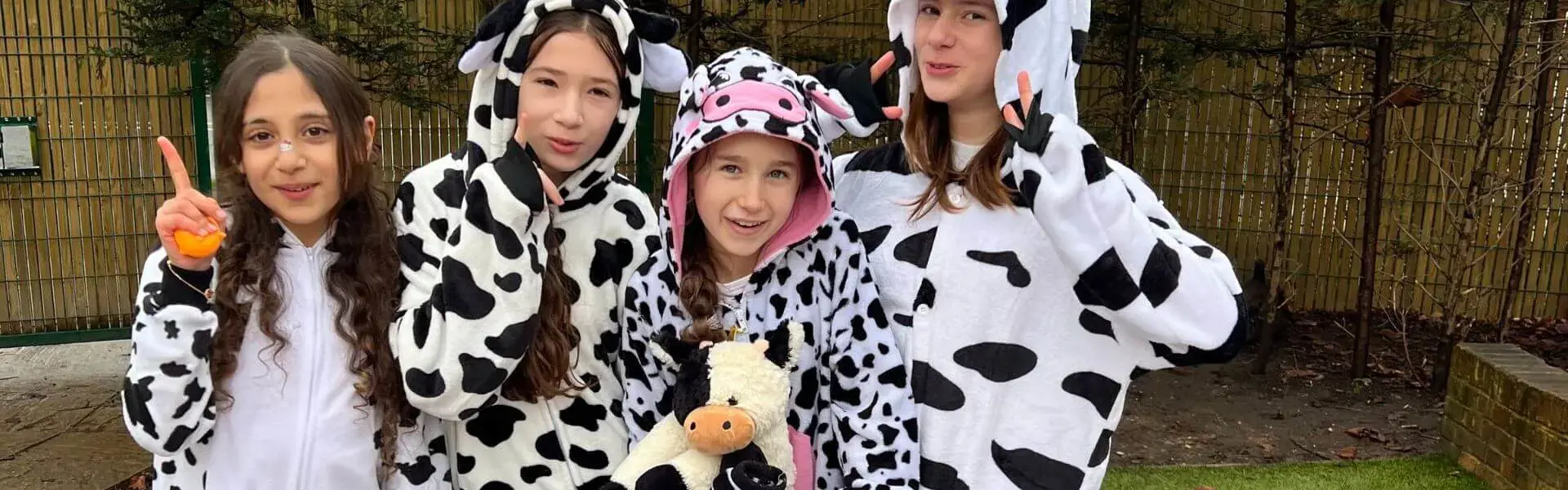 A vibrant start to the day in support of wildlife conservation | Ibstock Place School, Roehampton, Private School Near Richmond, Barnes, Putney, Kingston, & Wandsworth 